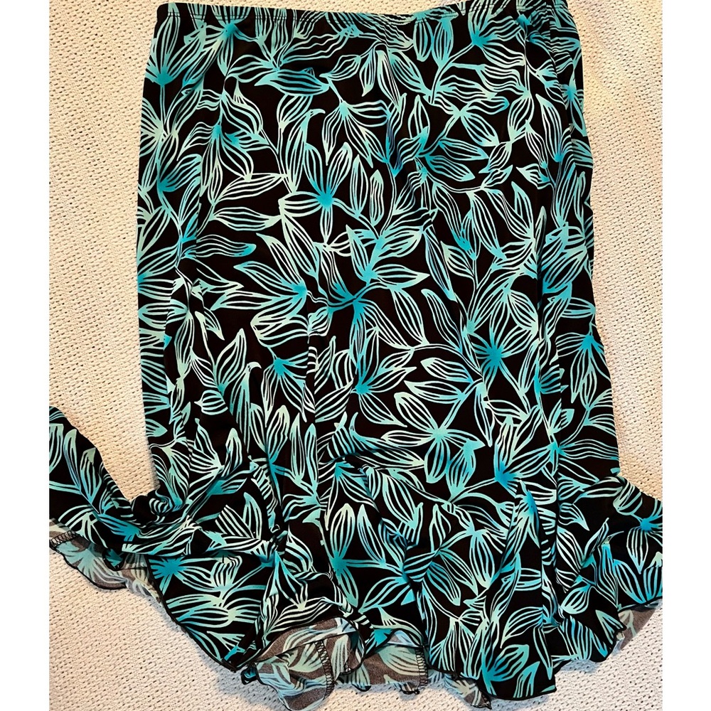 Molly &. Maxx  EXCELLENT SKIRT SZ LARGE